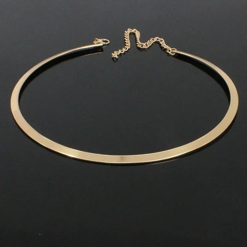 Colar Choker Dourada Smith